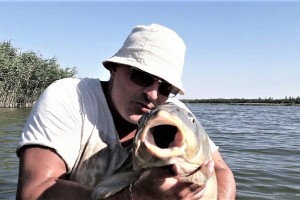 Хороший повод освежиться в жаркий день
